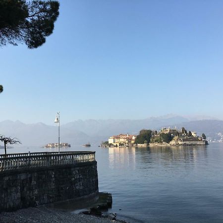 A Casa Di Chiara Apartment Stresa Luaran gambar