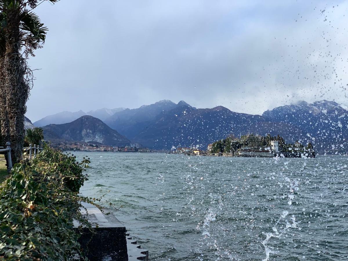 A Casa Di Chiara Apartment Stresa Luaran gambar